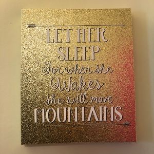 Glitter wall decor